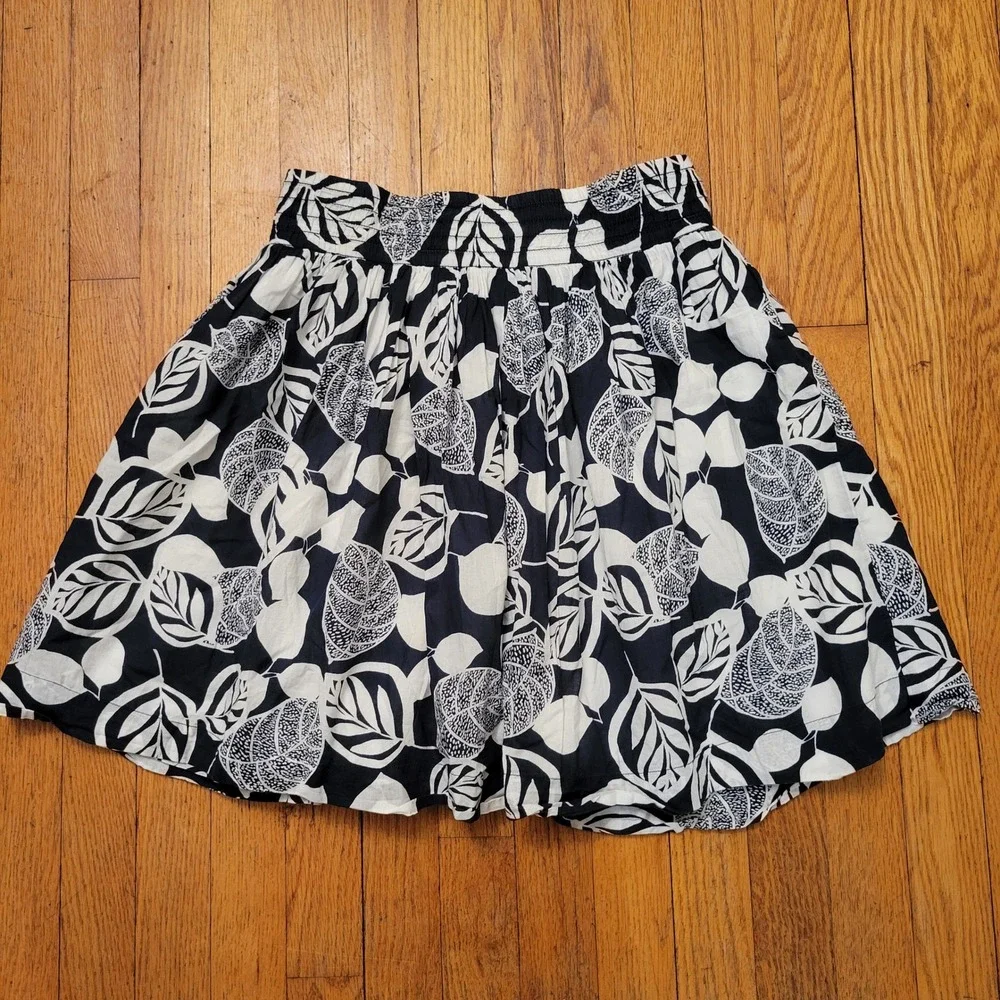 Banana Republic Blue White Leaf Print Cotton A‎ Line Mini Skirt 0 Summer Beach